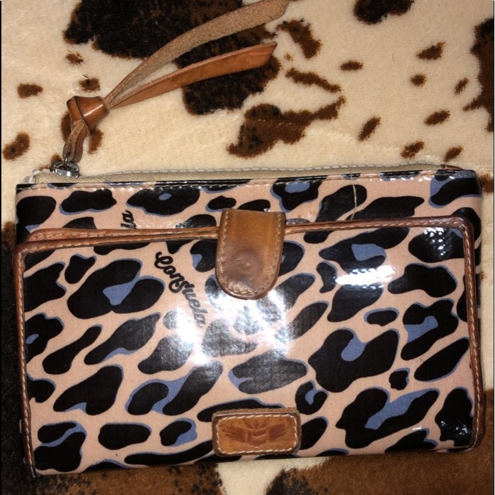 Consuela Wallet